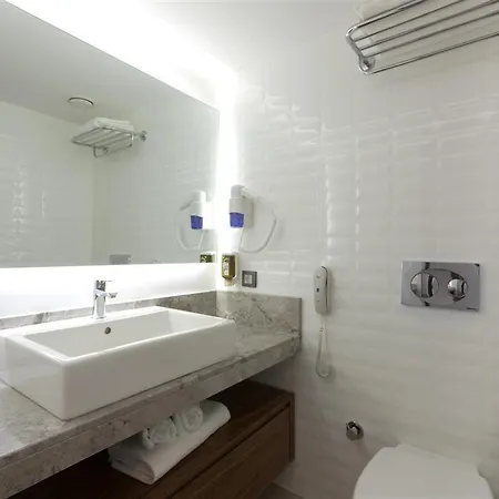 Kalinda Ilica 3* Cesme